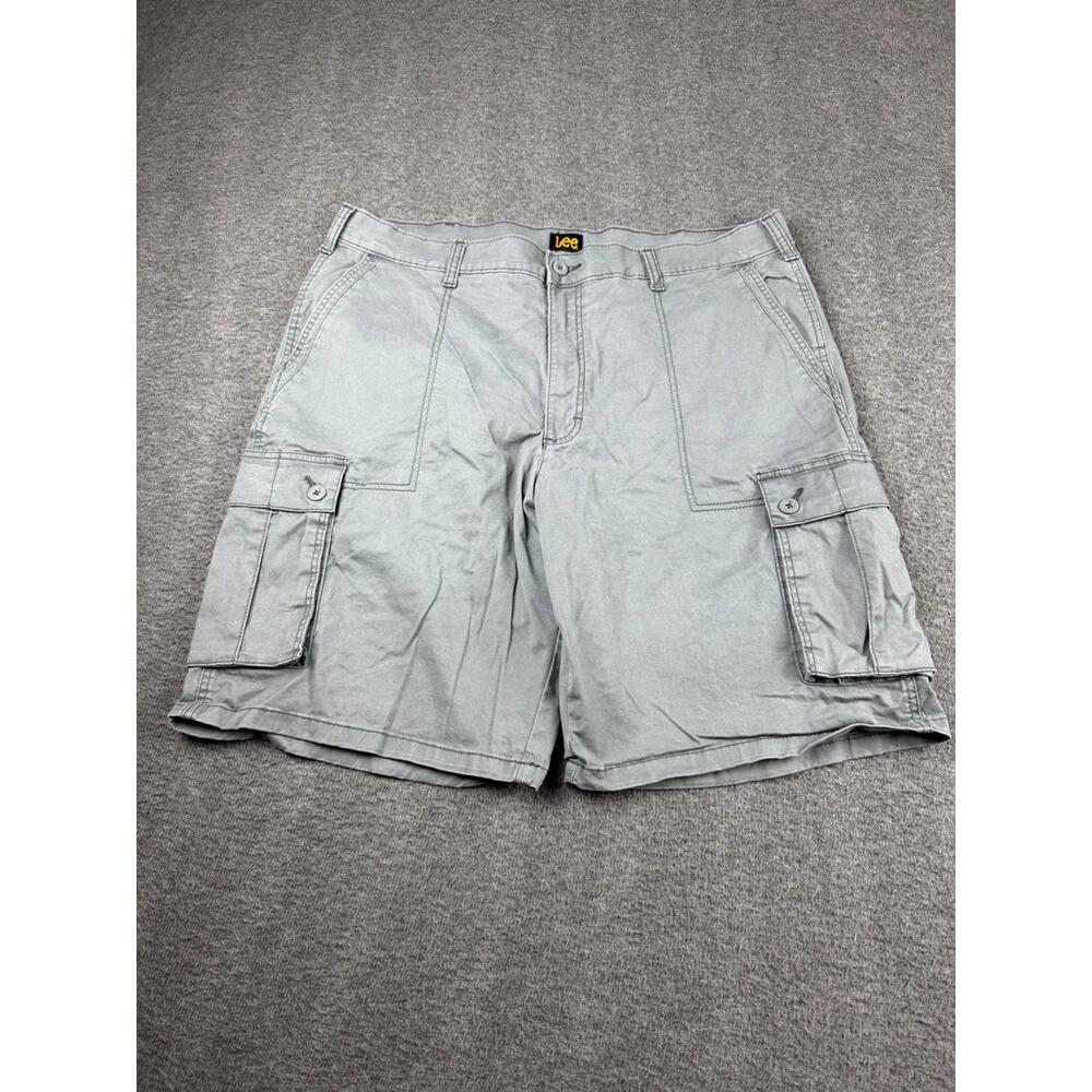 Lee Men's Gray Cargo Shorts Size‎ 40